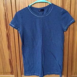 Gap blue t shirt